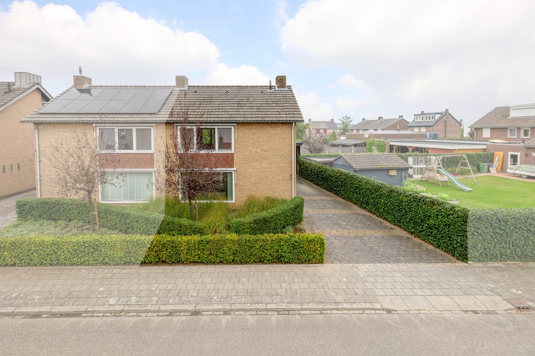 Huis te koop: Den Roover 10 5953 BN Reuver [Funda]