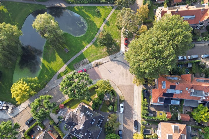 Bekijk foto 4 van Oranje Nassaulaan 76