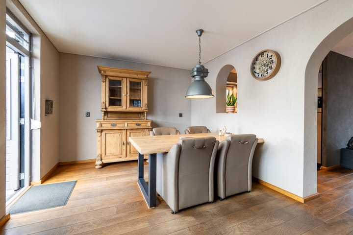 Foto 9 van Sintelstraat 4