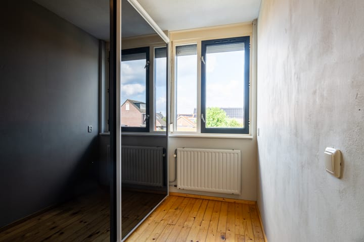 Foto 14 van Sintelstraat 4