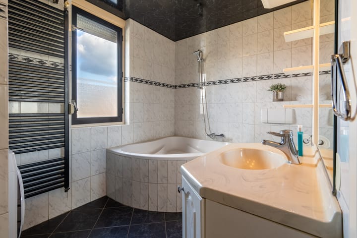 Foto 15 van Sintelstraat 4