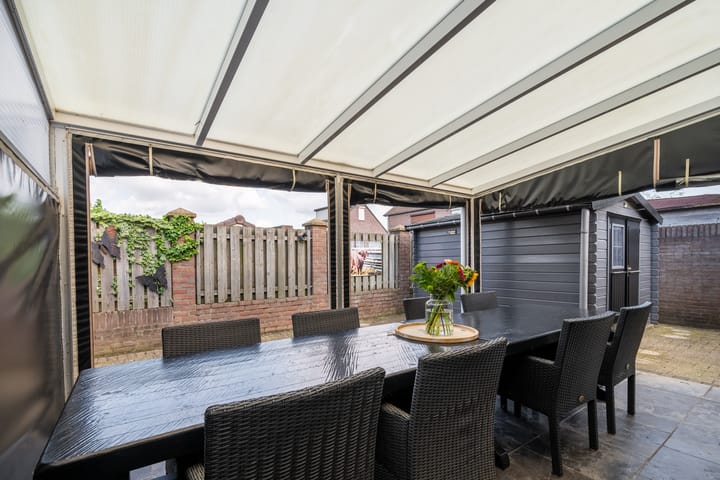 Foto 18 van Sintelstraat 4