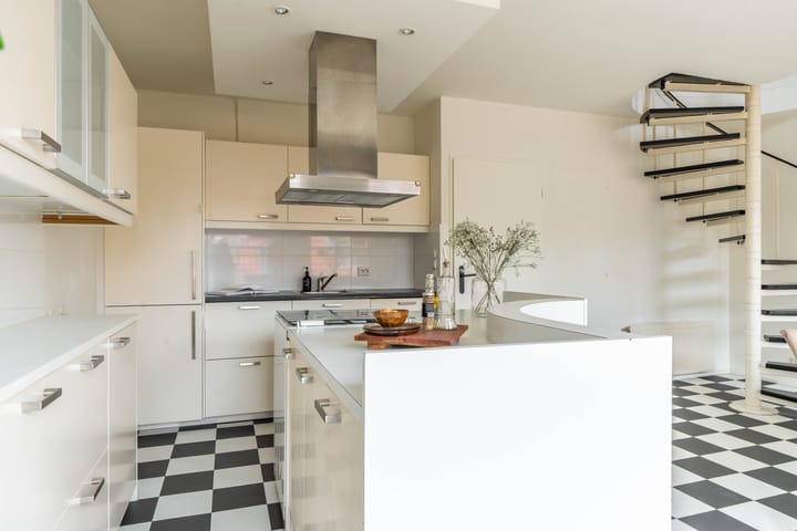 Foto 12 van Prinsenstraat 15-D