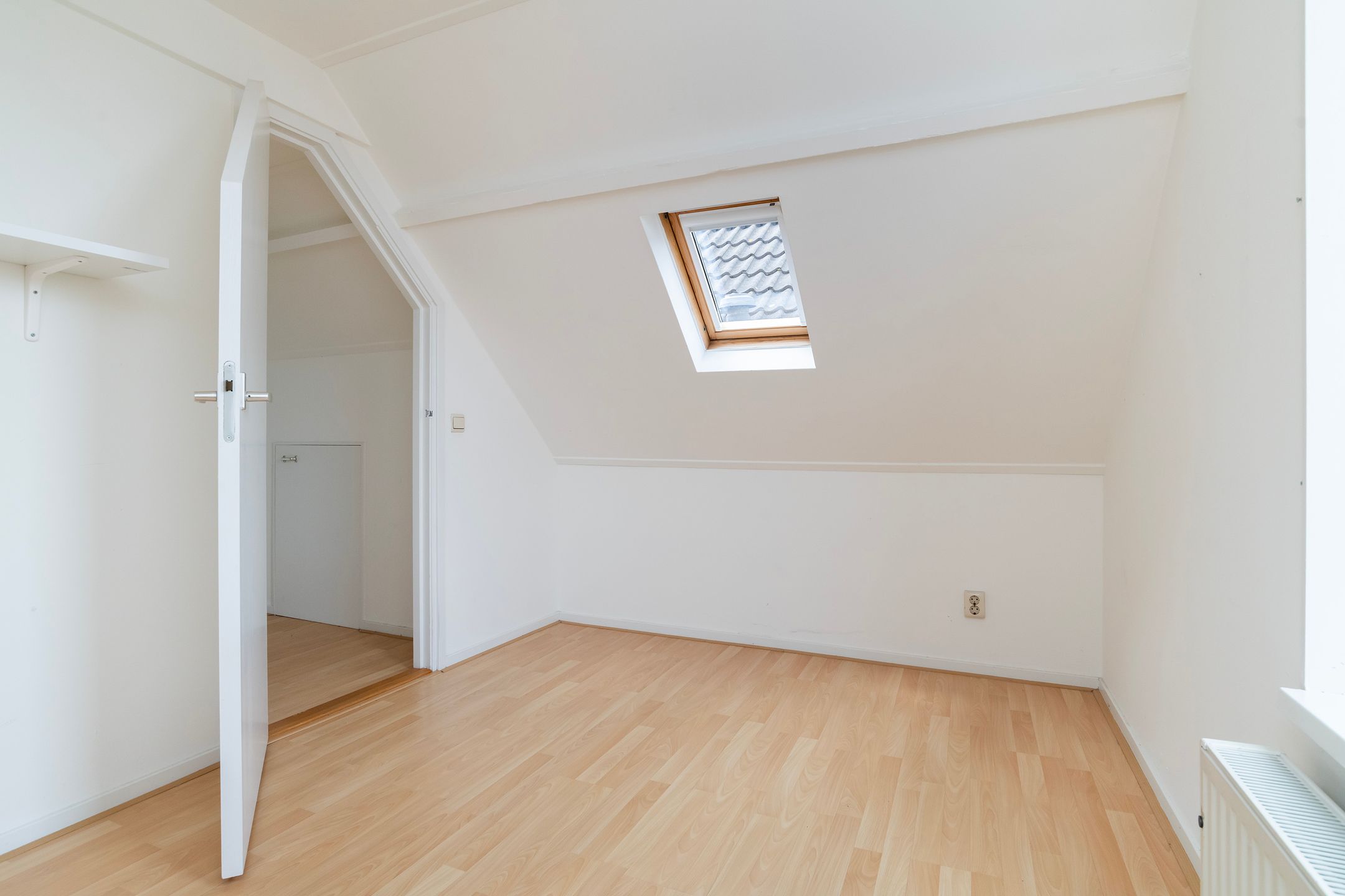 Photo 27 of Lusthofstraat 49-B02