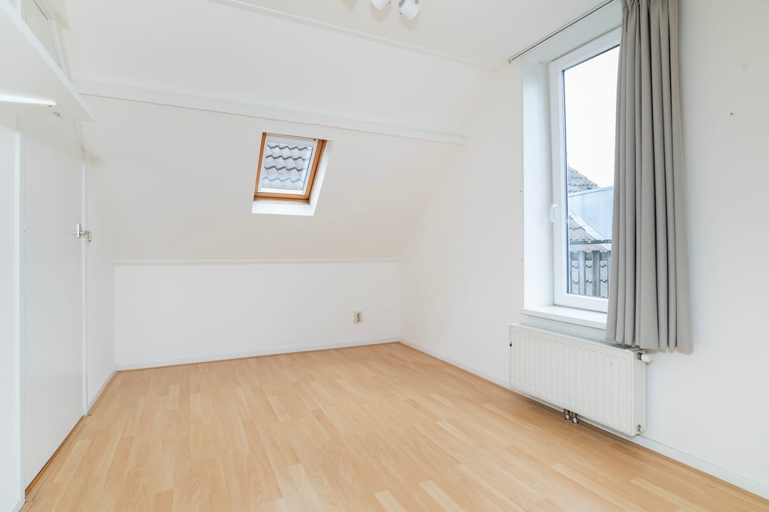 Photo 28 of Lusthofstraat 49-B02