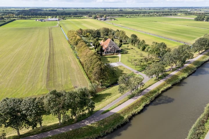 View photo 52 of Oostdijk 13-A