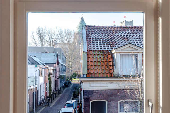 Bekijk foto 14 van Leidsestraat 9