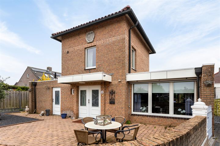 View photo of Meester Rongenstraat 4