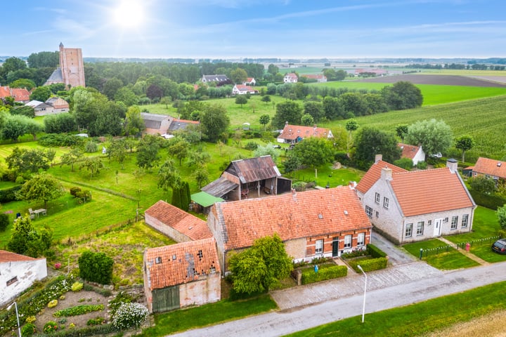 Bekijk foto 1 van Jonkvrouw Geilstraat 14