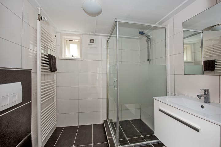 Foto 17 van Oostveenweg 90