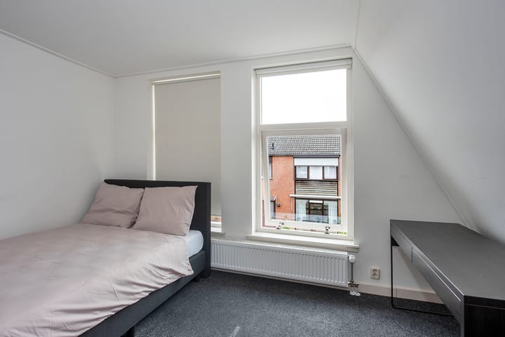 Foto 21 van Oostveenweg 90