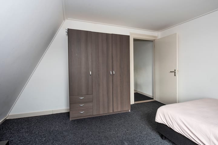 Foto 22 van Oostveenweg 90