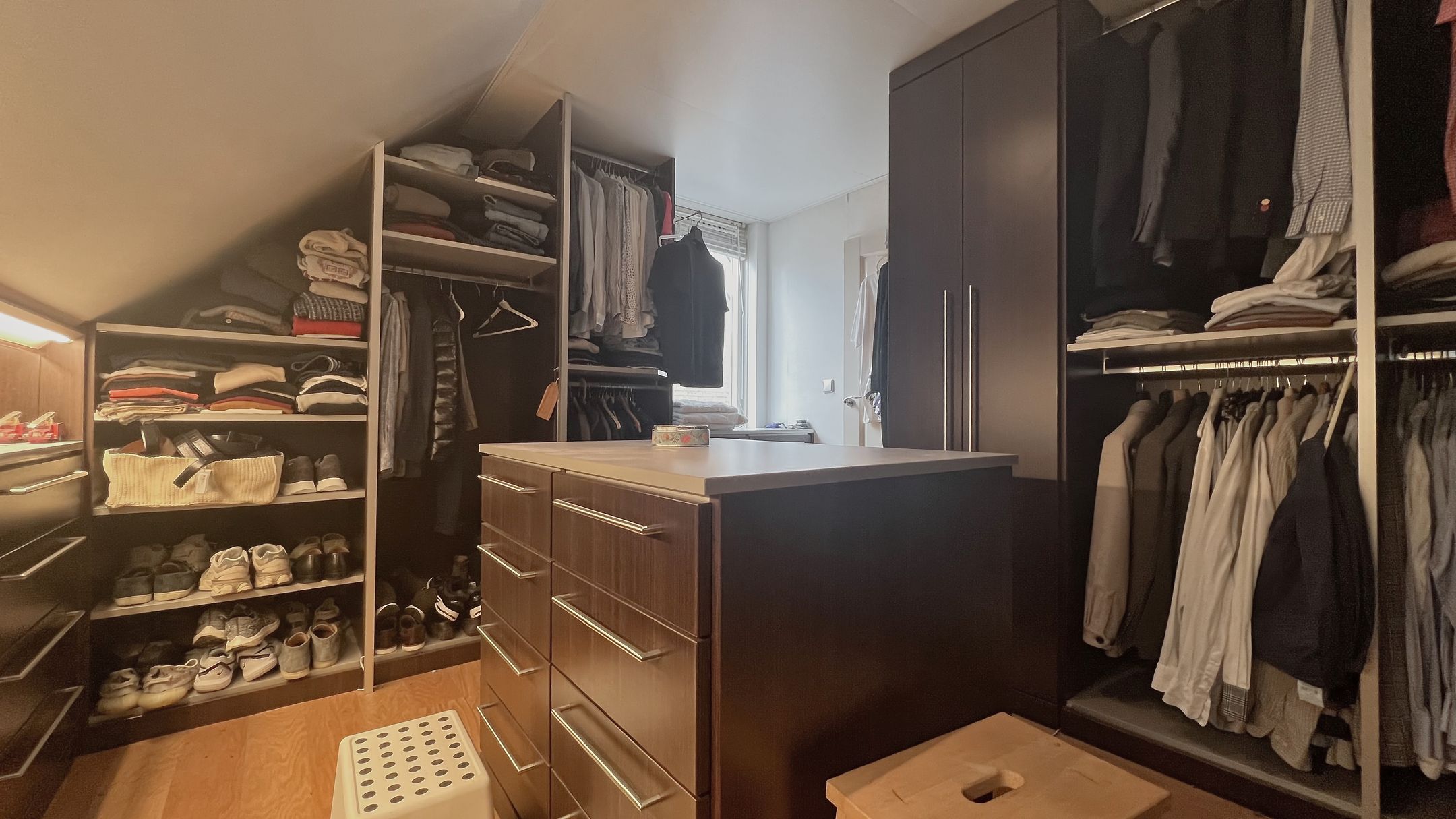 Foto 21 van Willem-Alexanderhof 5