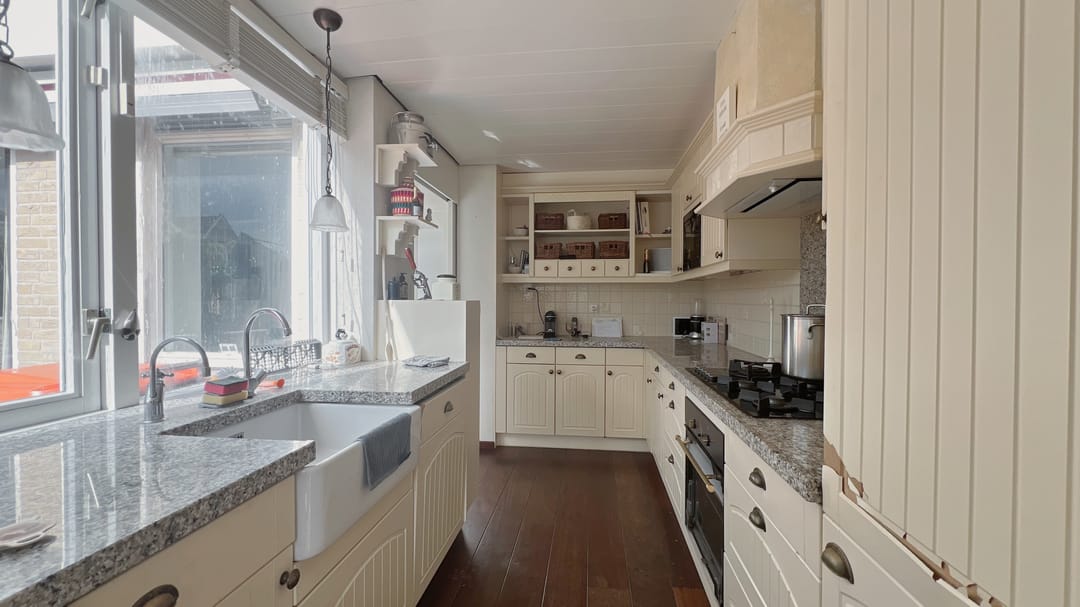 Foto 41 van Willem-Alexanderhof 5