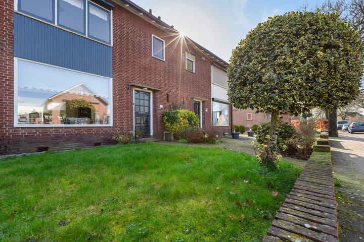 Foto 5 van Dwarsweg 23