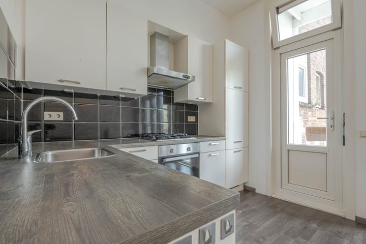 Foto 11 van 1e Pijnackerstraat 23-A