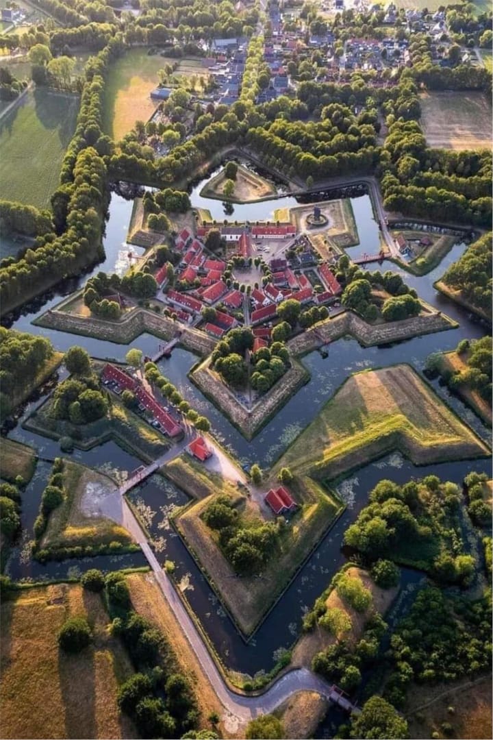 Foto 62 van Van Sonoystraat 30