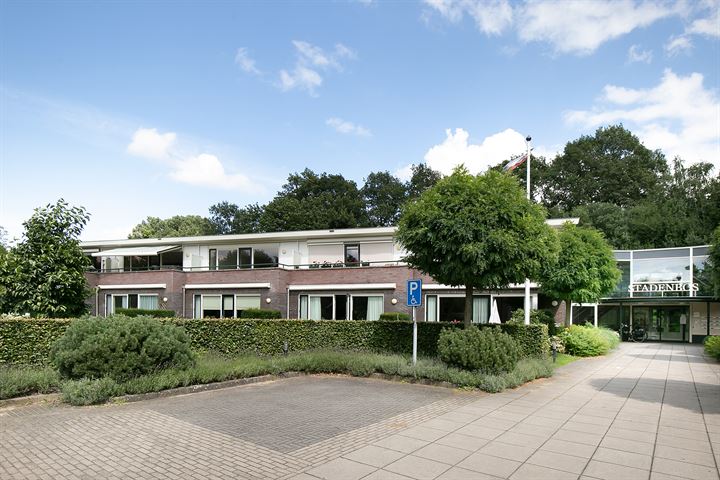 Stadenbos 12