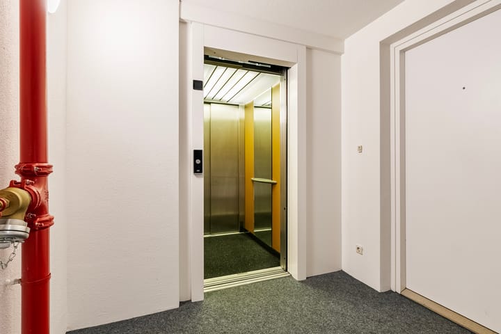 Foto 28 van Westsingel 12-A