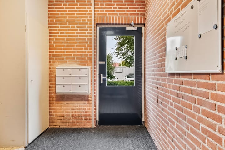 Foto 33 van Westsingel 12-A