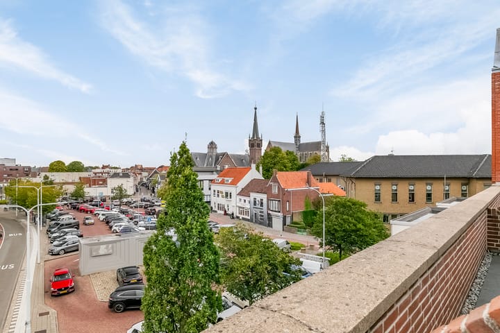 Foto 34 van Westsingel 12-A