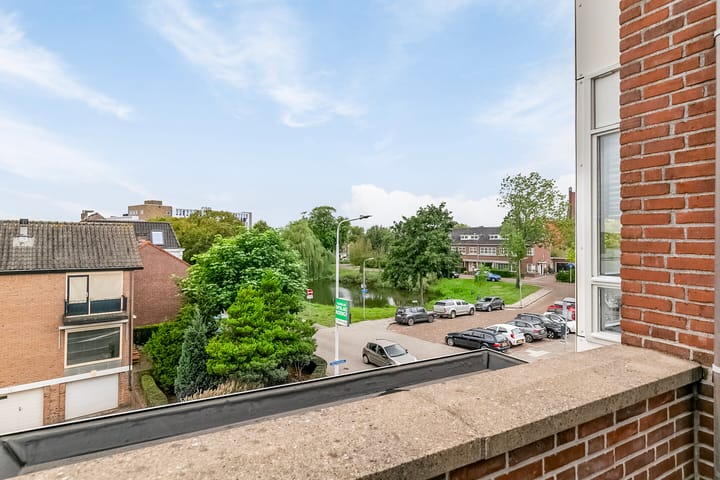 Foto 36 van Westsingel 12-A