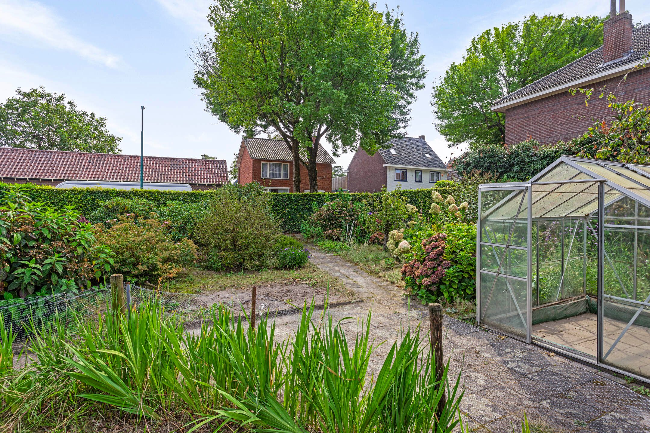 Foto 33 van Van Vroonhovenlaan 23