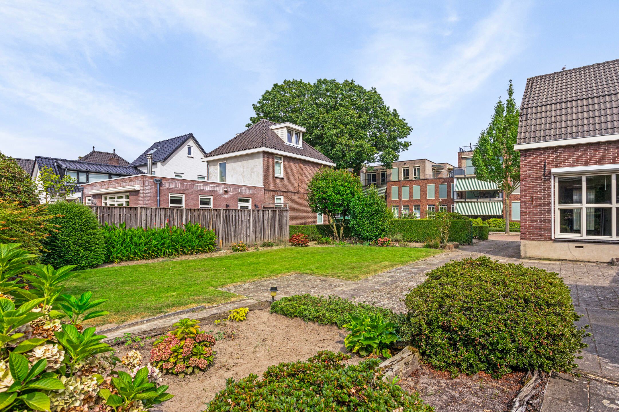 Foto 36 van Van Vroonhovenlaan 23