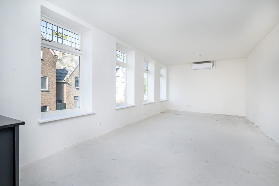 Foto 11 van Voorstraat 5-A