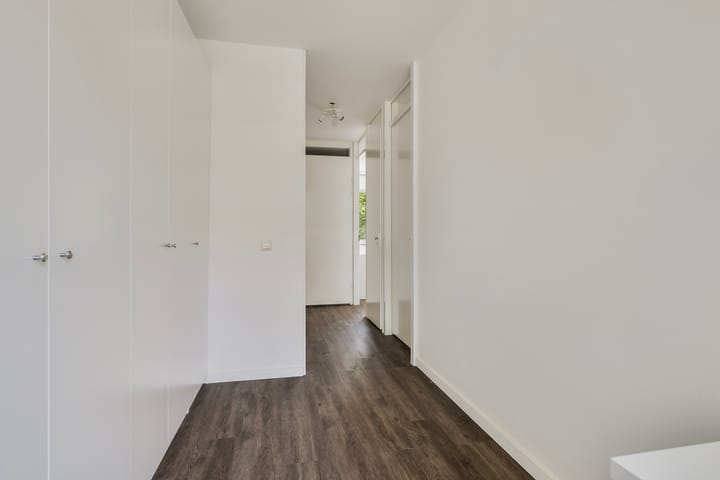 Photo 23 of Zierikzeestraat 29-B