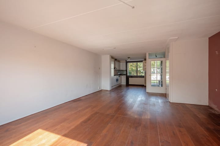 Foto 13 van Regenboogsingel 15