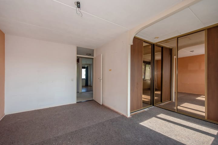 Foto 22 van Regenboogsingel 15