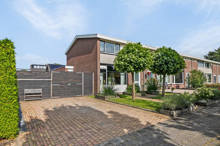 Foto 1 van Bindert Japiksstrjitte 1