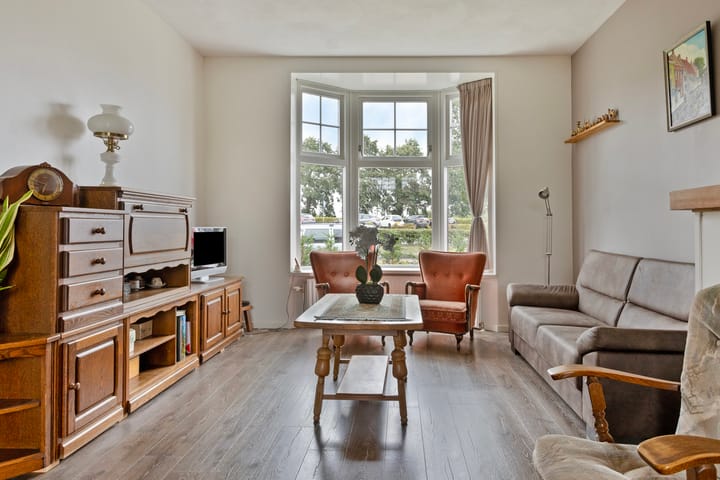 Foto 11 van Stationsweg 34