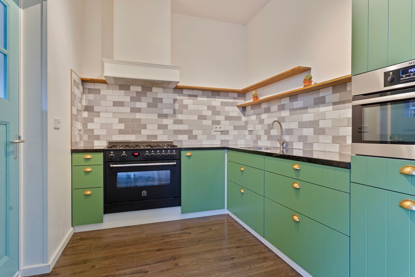 Foto 19 van Stationsweg 34