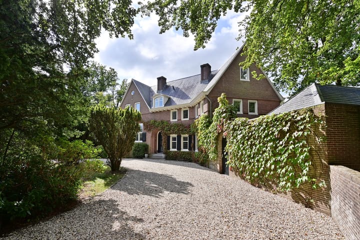 Nieuwe 's-Gravelandseweg 96