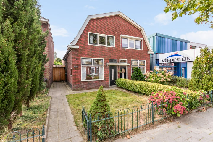 Bekijk foto van Hengelosestraat 233