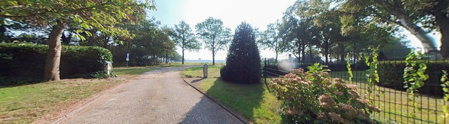 Bekijk 360° foto van Oprit van Zevenmeersveenweg 2