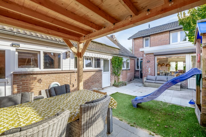 Foto 2 van Piet Heinstraat 8