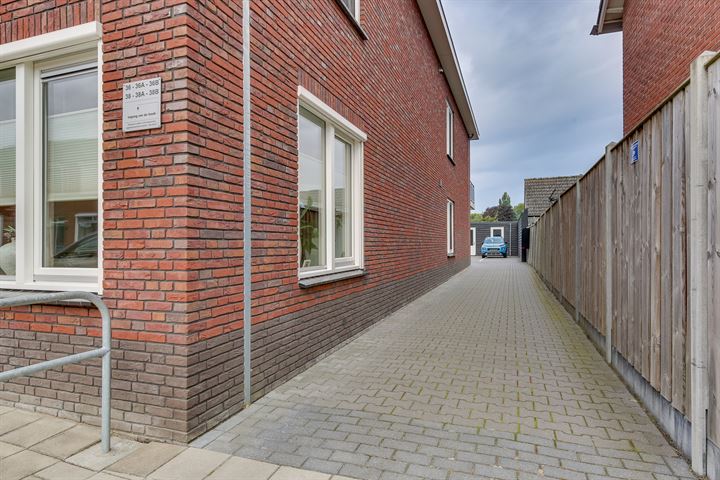 Bekijk foto 22 van Esstraat 36