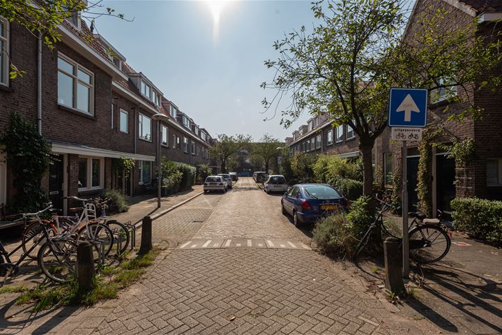 View photo 3 of Duikerstraat 2-A