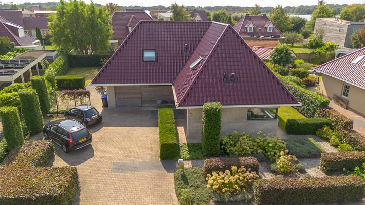 Foto 3 van Jonker Egbert Clantsngl 9