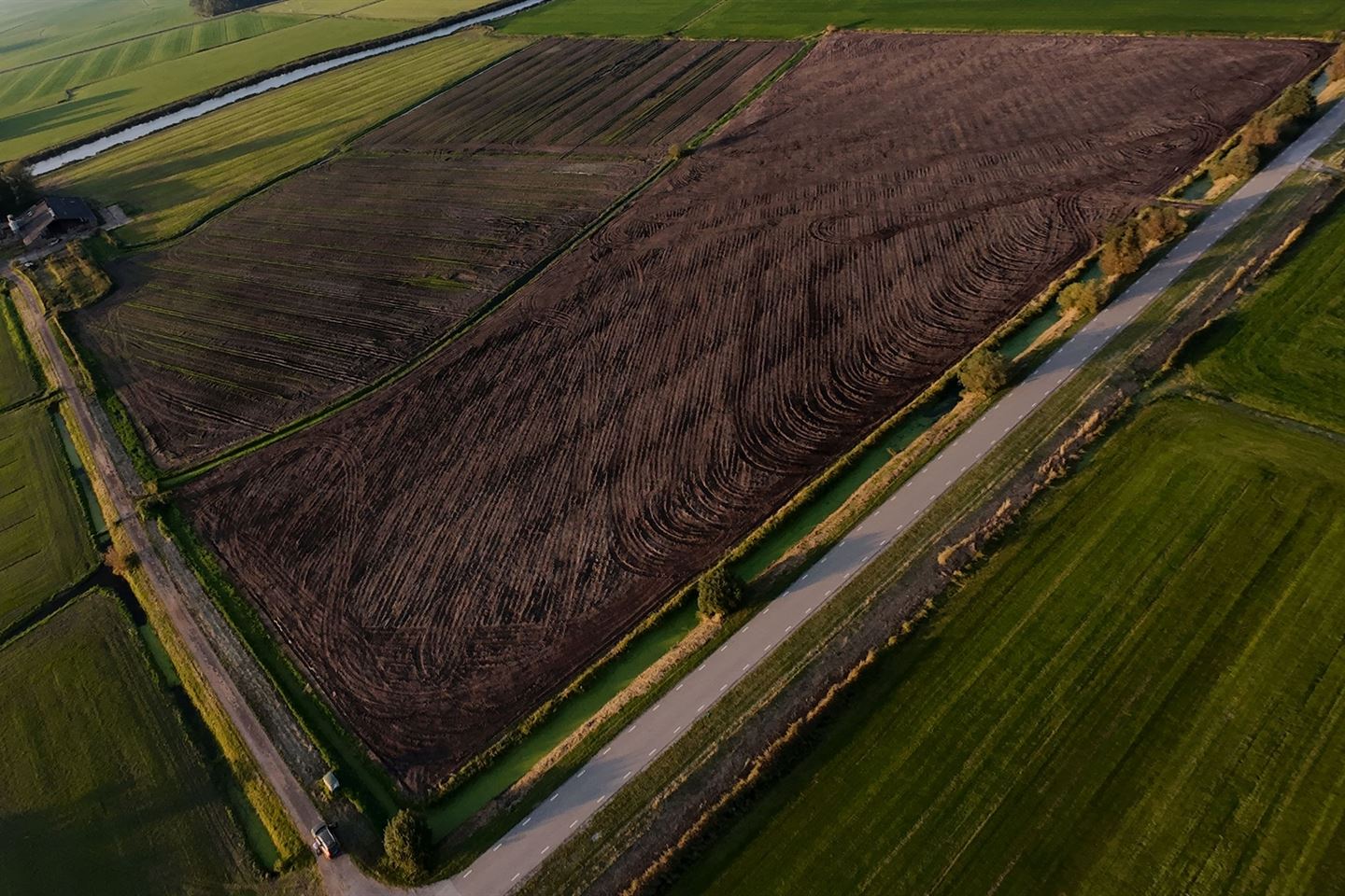 Bekijk foto 3 van Klaarkampsterwei