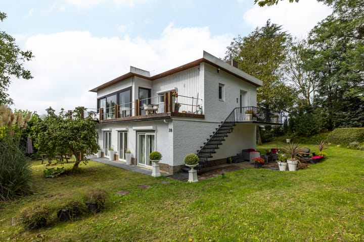 Foto 1 van Emmabergweg 38