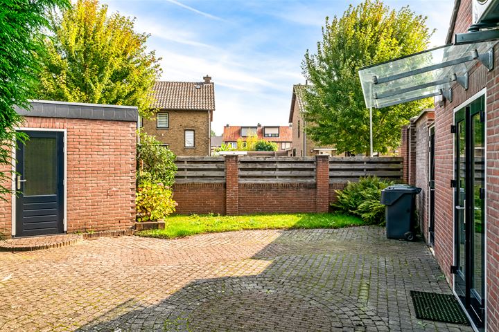 Bekijk foto 42 van Flinckstraat 18