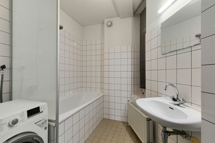 Foto 21 van Coosje Buskenstraat 238