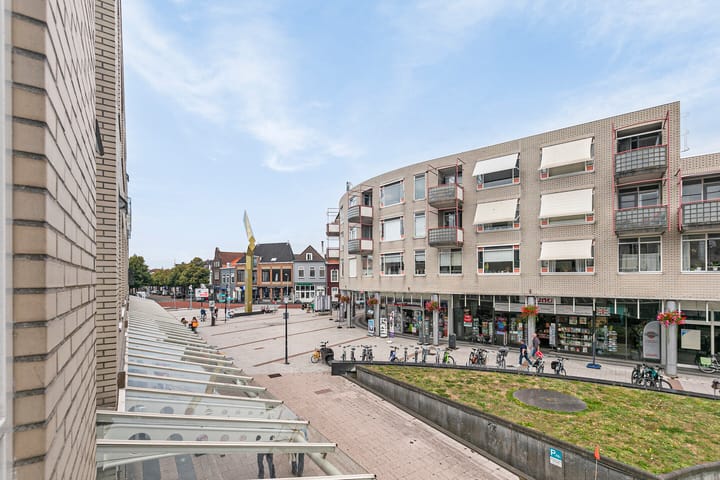 Foto 32 van Coosje Buskenstraat 238