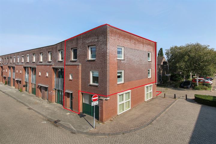 Bekijk foto 1 van Marijkestraat 54