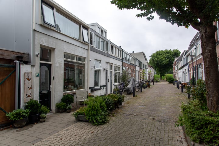 View photo 2 of Generaal de Wetstraat 38