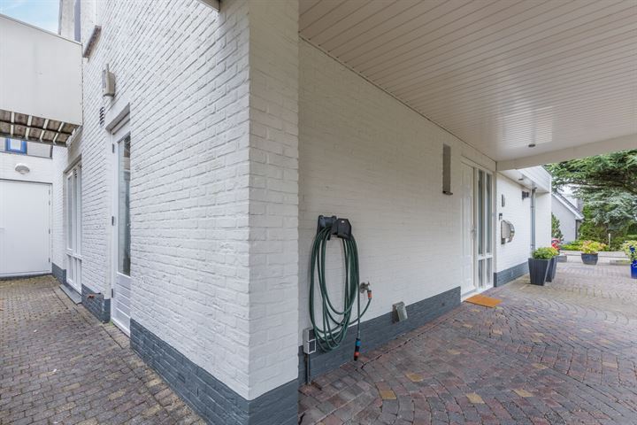 Bekijk foto 7 van Johannes Verhulststraat 19